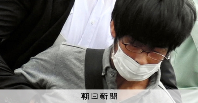 父は急死、母は宗教団体へ多額の金 安倍氏銃撃容疑者の生い立ち：朝日新聞