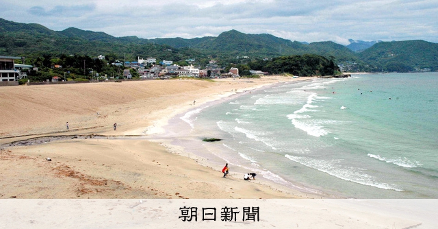 静岡 下田の白浜大浜海水浴場で3人が流される 1人が意識不明 朝日新聞デジタル