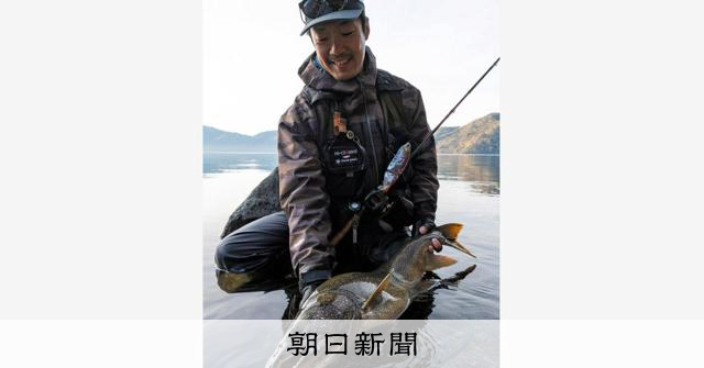 日光鱒釣紳士物語 日光鱒釣紳士物語」、「二荒」、「日光」 ～ 盗作騒ぎ、野次馬の眼