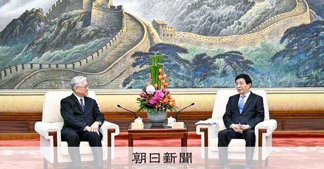 台湾の国民党副主席、中国ナンバー4と会談 党勢好調、厚遇受ける 台湾の国民党副主席、中国ナンバー4と会談 党勢好調、厚遇受ける