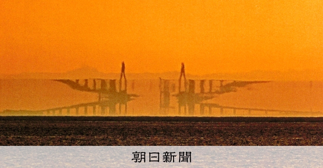 富山湾の蜃気楼 地元に愛される幻想空間の恵み [富山県]：朝日新聞