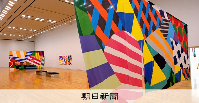 今井俊介さんの絵画、行きつ戻りつ ストライプの乱舞 抽象か具象