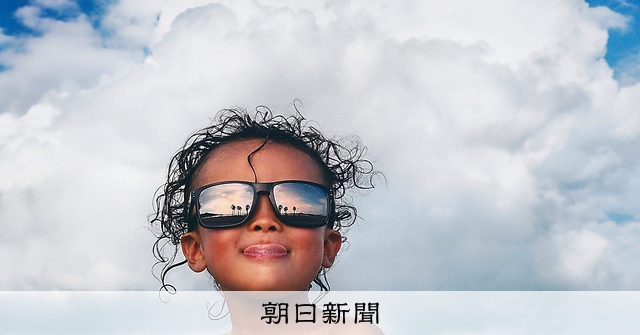 人間はあったかい 第84回国際写真サロン：朝日新聞