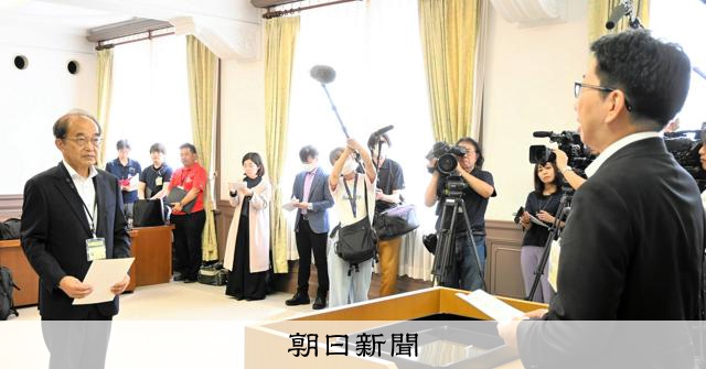 【中古】 叫び いじめ体験文集/南日本新聞社/鹿児島県弁護士会 8・6豪雨災害体験談】「駐車場のおじさんの一言で…」母子4人、西