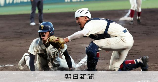 早実、外野手が内野を守る「奇策」でピンチ脱出 守備で魅せた甲子園