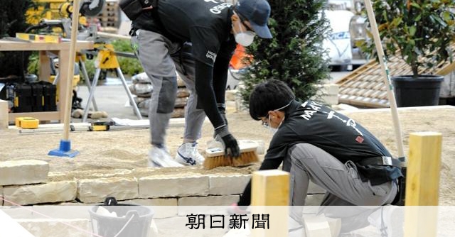 技能五輪国際大会の造園で銀メダル 選手2人がゆかりの高校で報告会