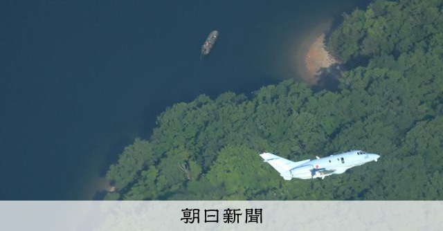 空自練習機の墜落、パイロット緊急脱出確認できず 急速に状況悪化か