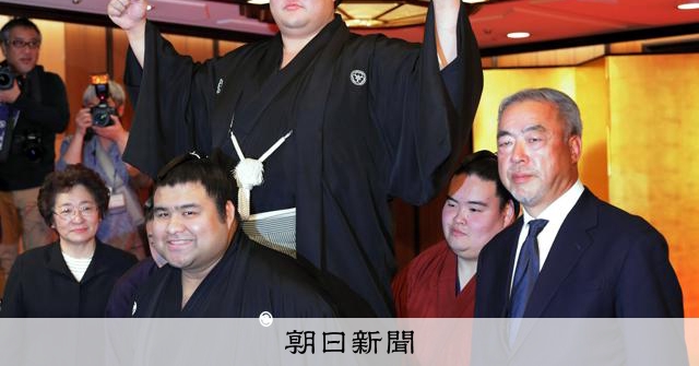 稀勢の里 maxresdefault.jpg