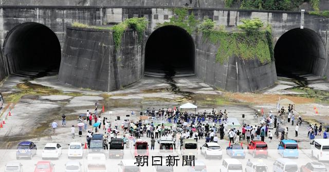 狩野川放水路でコンサート 完成60年を記念 静岡・伊豆の国市 [静岡県