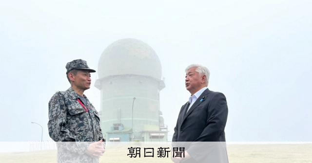 中谷防衛相が北海道視察　訓練拡大で広大な大地が自衛隊の「道場」に