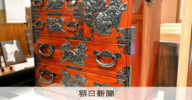 再び海を渡る伊達の美 100年前の英国人に愛された仙台簞笥の挑戦 [宮城