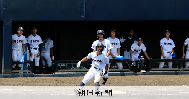 会心の一打、反撃ムード生む 駿台甲府・横井秀宗選手