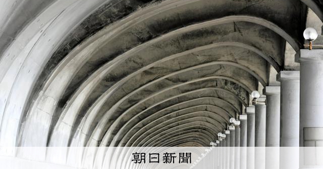 平和な往来の再開を願う　「最北の神殿」を思わす北防波堤ドーム