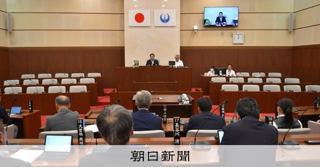 差別反対を訴えた鶴ケ島市議に「発言自粛」　異例の決議の理由とは：朝日新聞