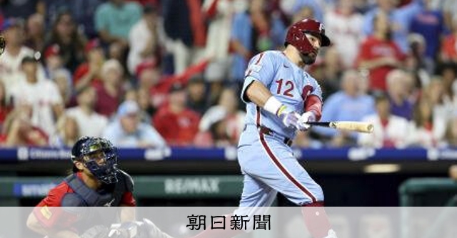 シュワバー、1試合4本塁打 49号、大谷と4本差に