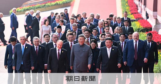 中国軍事パレードを誹謗中傷する投稿 ネット警察当局が男性処分