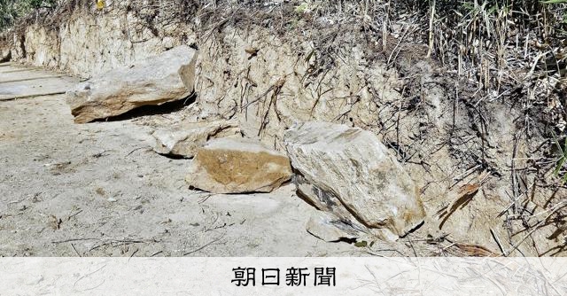 国史跡の整備で未発見の古墳を破壊？無許可掘削も指摘 奈良・上牧町