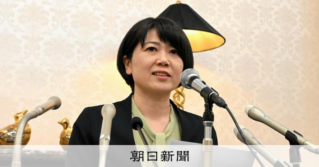 前橋市の小川晶・前市長、出直し選へ出馬表明　ホテル密会問題で辞職