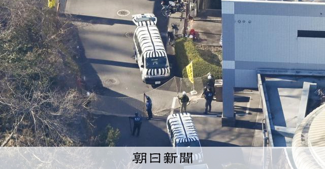 脱走のオオカミ1頭を園内の林で捕獲、通報の4時間後　多摩動物公園