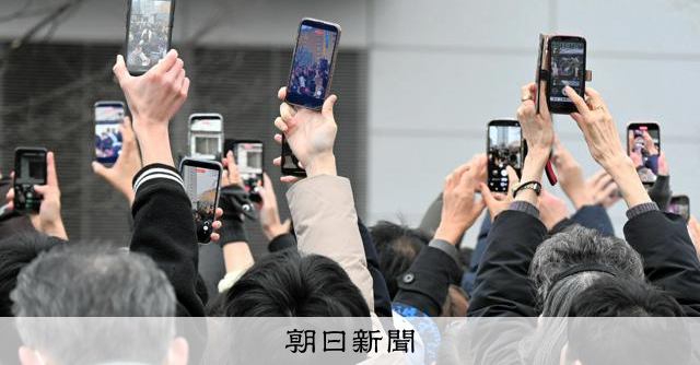 投票先を変えた人、変えなかった人…　有権者が一票に込めた思い