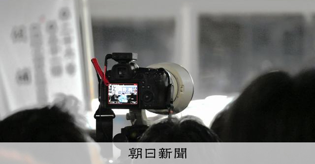 「高市さんイコール自民党に」　勝った自民陣営からも漏れた戸惑い