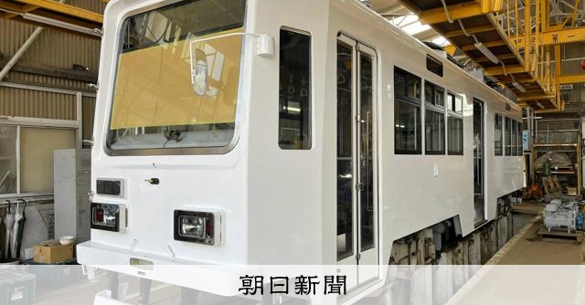すっぴん」路面電車でゴー 愛知の豊橋鉄道、5日間だけの限定運行 [愛知