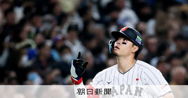 注目した佐藤輝明の1打席目 得点圏、初球打ちで示した「百点満点