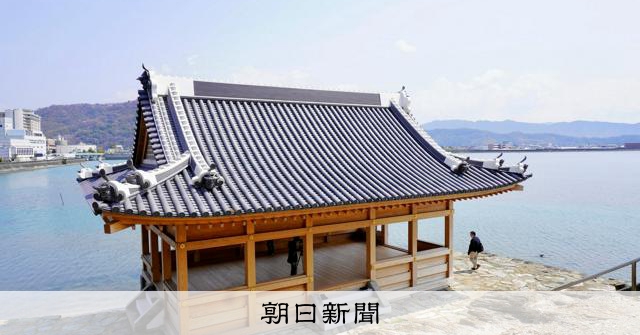 和歌の浦に木造「観海閣」復活、江戸期創建時の姿よみがえる [和歌山県