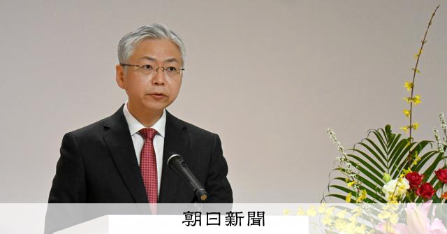 不適切点呼の日本郵政グループで入社式　「信頼回復へ取り組み着実」 
 
新年度が始まった1日、全国各地で入社式があった。昨年、不適切点呼問題で国土交通省から行政処分を受けた日本郵便を含む日本郵政グループ本社でも、合同の入社式が開かれた。