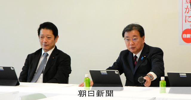 「みんなの前で損壊。国旗尊重の気持ちが…」自民、損壊罪の論点整理 
 
自国の国旗を傷つける行為を法律で禁じる「国旗損壊罪」の創設に向け、自民党は16日、論点整理に入った。