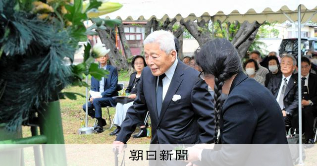 津市でシベリア抑留関係者の慰霊祭 100歳の経験者が訴える平和 [三重県
