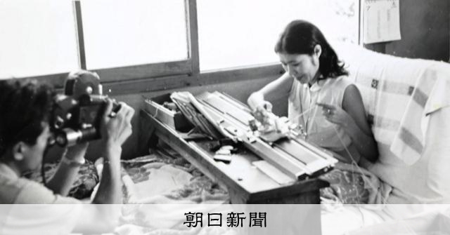 編み物で平和を伝える：車いすの原爆語り部のセーター