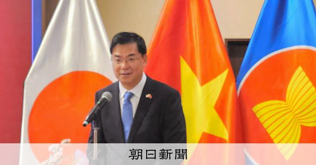 「大国に頼りすぎない外交が必要」　首相訪越を前に駐日ベトナム大使 
 
ベトナムのファム・クアン・ヒエウ駐日大使は27日に東京都内で記者会見し、ウクライナやイランなどで戦乱が続く状況を受けて「大国に頼りすぎない外交が必要だ」と述べた。