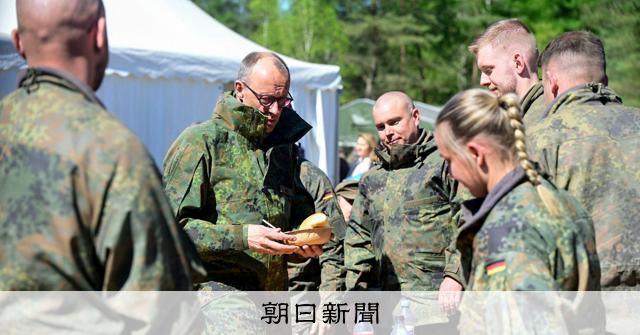 在独米軍を5千人撤退方針　トランプ政権、イラン情勢巡る対立さなか 
 
米国防総省は1日、在独米軍を約5千人削減し、今後6～12カ月で撤退させると明らかにした。