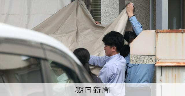 京都の男児遺体、靴脱がせて一時保管し捨てたか　殺害容疑の父親送検