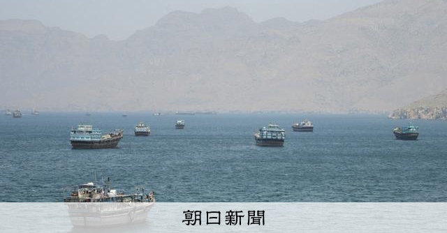 イランが戦闘終結に向けた米国案に回答　焦点は「敵対行為の停止」 
 
米国とイランの戦闘終結に向けた交渉をめぐり、イラン国営通信は10日、イランが仲介国のパキスタンを通じて、米国が出した案に対する回答を提示したと報じた。