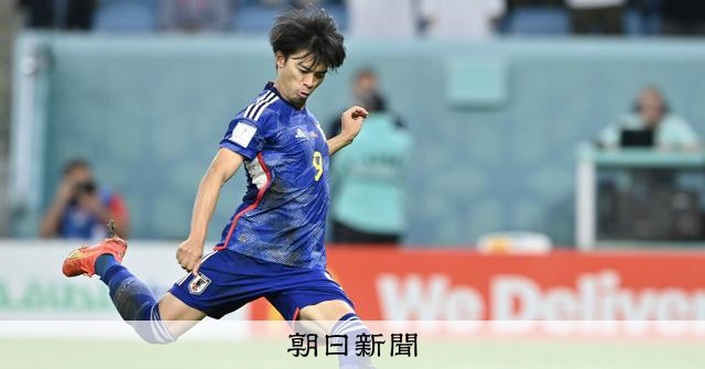 RT @asahicom: 落選の三笘薫、涙のPK戦で固めた覚悟　負傷後に周囲へ伝えた言葉
 
　あの日、三笘薫（ブライトン）は泣いていた。

　「PKを蹴った責任がある。迷惑をかけたなと思います」