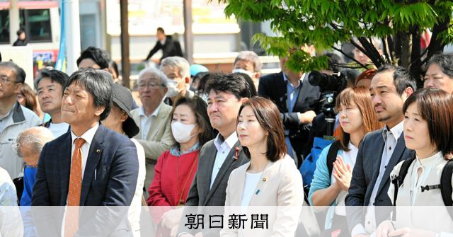 立憲と公明、新潟知事選で別候補を支持　中道合流視野も連携難しく 
 
14日に告示された新潟県知事選では、立憲民主党と公明党の地方組織の対応が割れた。両党の衆院議員は中道改革連合を結成したが、知事選では「地域の事情」を優先。