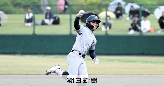 青森山田、選抜8強校破って連覇 「絶対倒す」九回に3点差逆転 - 高校