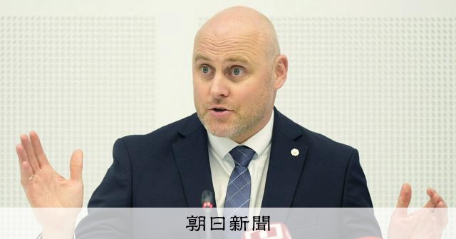 ラトビアで4党連立の新政権発足　前首相はドローン侵入めぐり辞任 
 
ラトビア議会は28日、中道右派「統一リスト」のクルベルグス氏を首相とする新内閣を承認した。