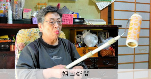 RT @asahi_morioka: クマが、台所の網戸を突き破って入ってきた。家の中にいたのは、足が不自由な80歳の女性。しかし、彼女は冷静でした。

80歳独居女性、台所から入ってきたクマを撃退　追われた愛犬も無事
