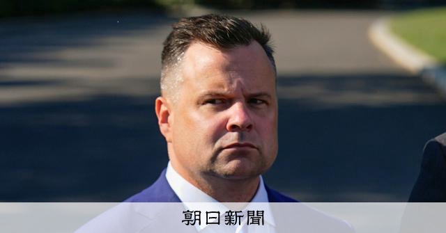 トランプ氏、情報トップ代行に忠臣起用　安保経験乏しく党内にも懸念 
 
トランプ米大統領は2日、国家情報長官の代行として、連邦住宅金融局（FHFA）のパルト局長を起用するとSNSで明らかにした。