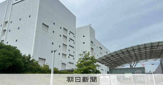 夏普堺廠發生工安意外，男性進行電梯拆除作業時遭墜落資材擊中身亡