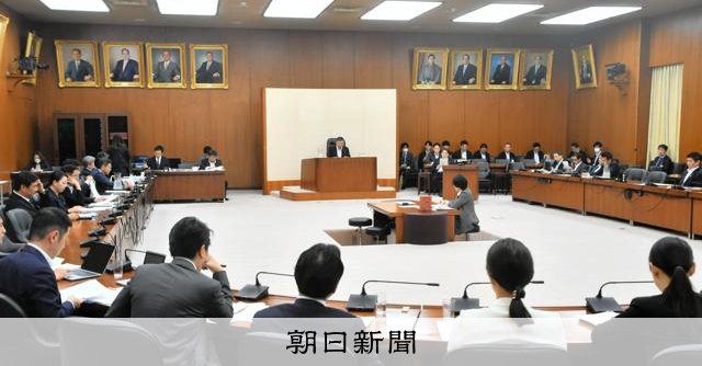 郵政民営化法「窓口ありき」の改正に尽きぬ疑問 利用者の利便性とは:朝日新聞