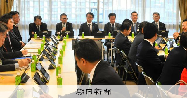 郵政めぐる法改正はなぜ実現したのか キーマンの落選と改革派の変心:朝日新聞