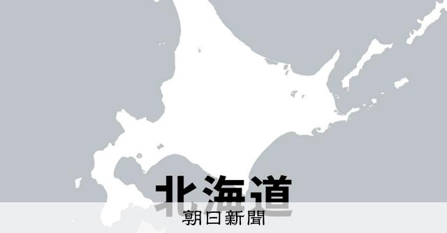 日高道發生郵政貨車火燒車事故 4600件郵件焚毀