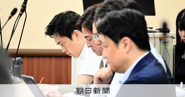 大阪都構想、24区案で財政赤字判明　法定協で賛否分かれる