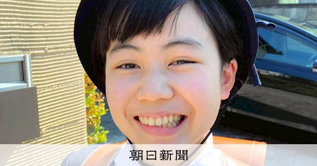 震える文字、動かぬ左手 脳腫瘍の少女は夢に向け、ペンを持ち続けた:朝日新聞