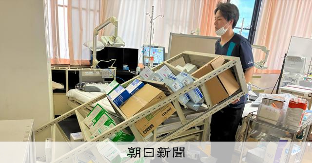 最大震度7の熊本地震、八代の病院で患者を6階へ担ぎ上げる場面も　断水続き透析短縮や薬減量、県外転院も