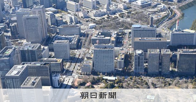 国家公務員の月給、2年連続3%超えの引き上げ勧告 人事院